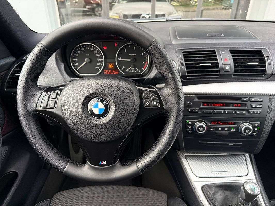 bmw-serie-1-2008-diesel-1995cc