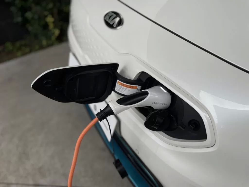 kia-e-niro-2021-eletrico-200cc