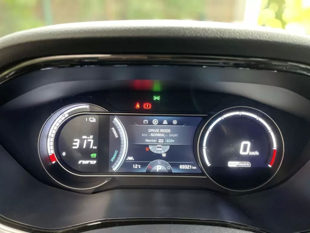 kia-e-niro-2021-eletrico-200cc