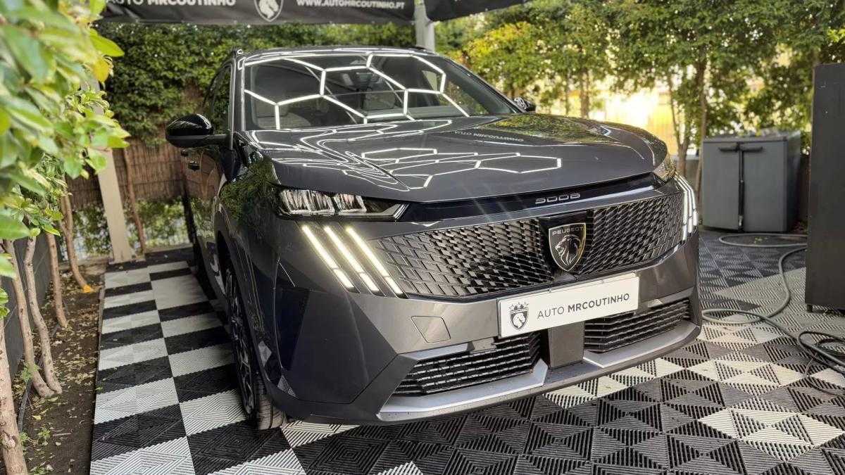 peugeot-5008-2025-gasolina-1199cc