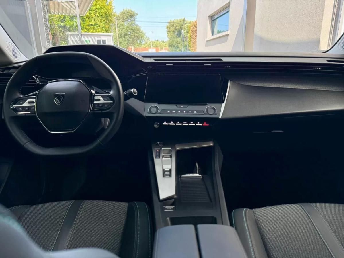 peugeot-308-2025-gasolina-1199cc