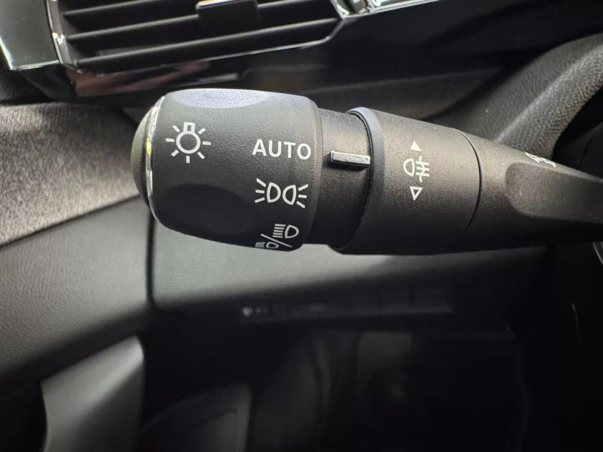 peugeot-308-2025-gasolina-1199cc