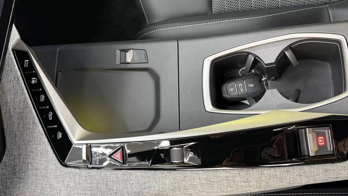 peugeot-3008-2025-gasolina-1199cc
