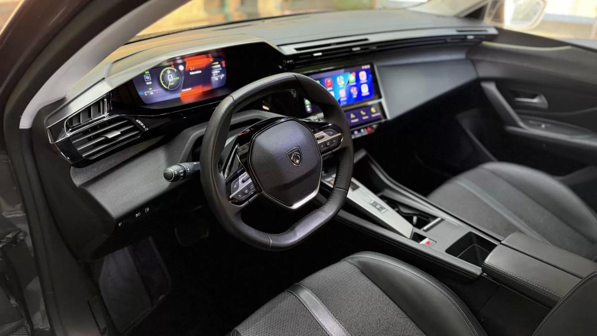 peugeot-308-sw-2022-hibrido-1598cc