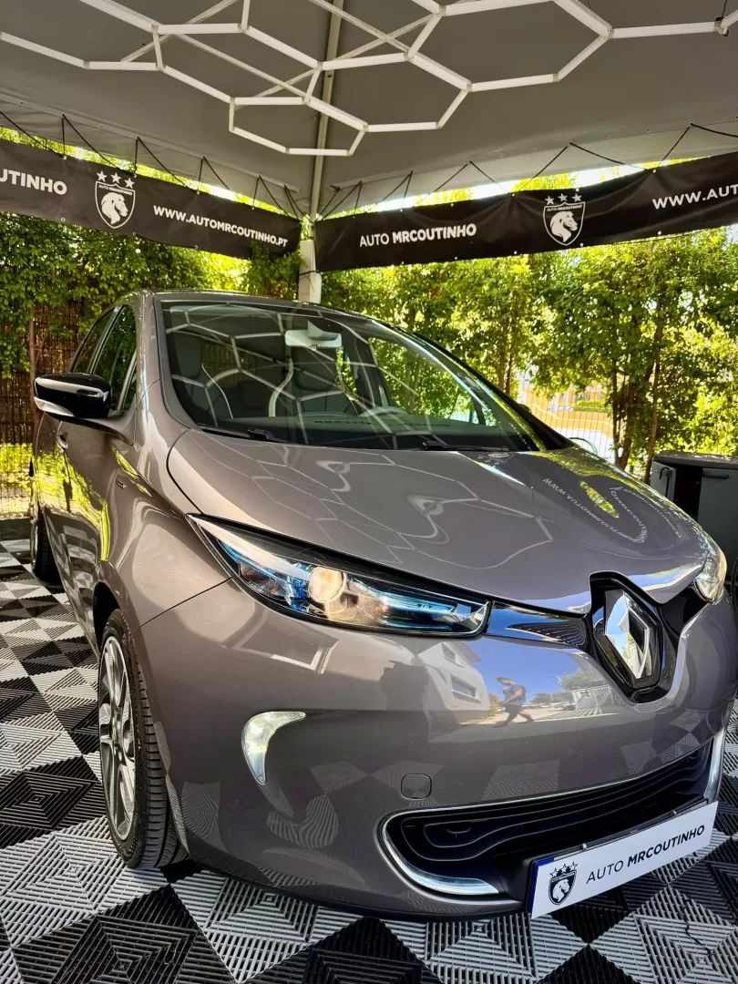 renault-zoe-2017-eletrico-200cc