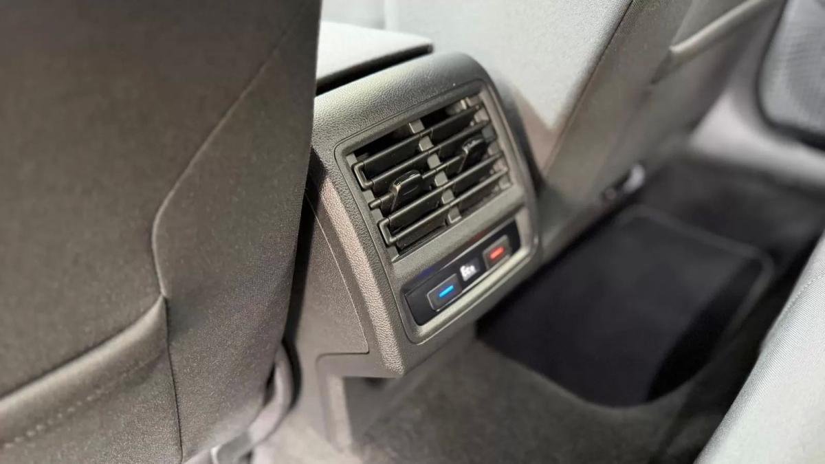 volkswagen-golf-2021-hibrido-1395cc