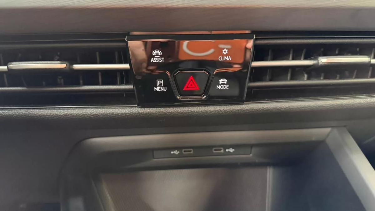 volkswagen-golf-2021-hibrido-1395cc