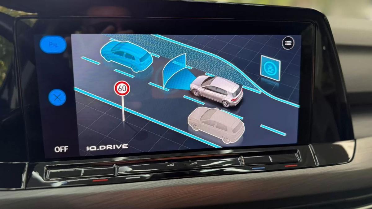 volkswagen-golf-2021-hibrido-1395cc