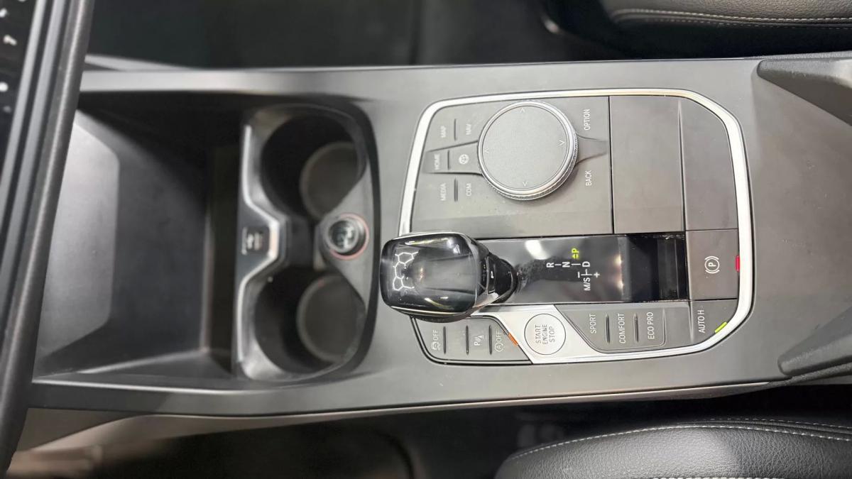 bmw-serie-1-2019-diesel-1496cc