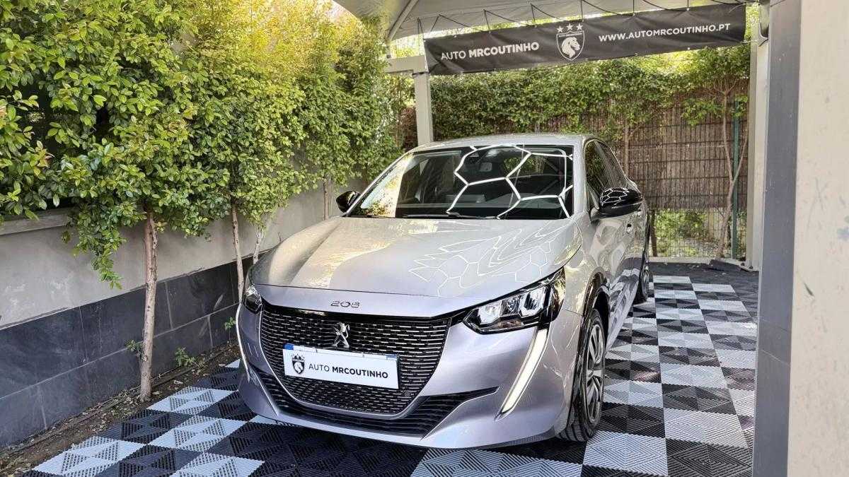 peugeot-e-208-2024-eletrico-200cc