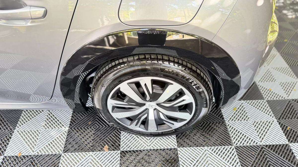 peugeot-e-208-2024-eletrico-200cc