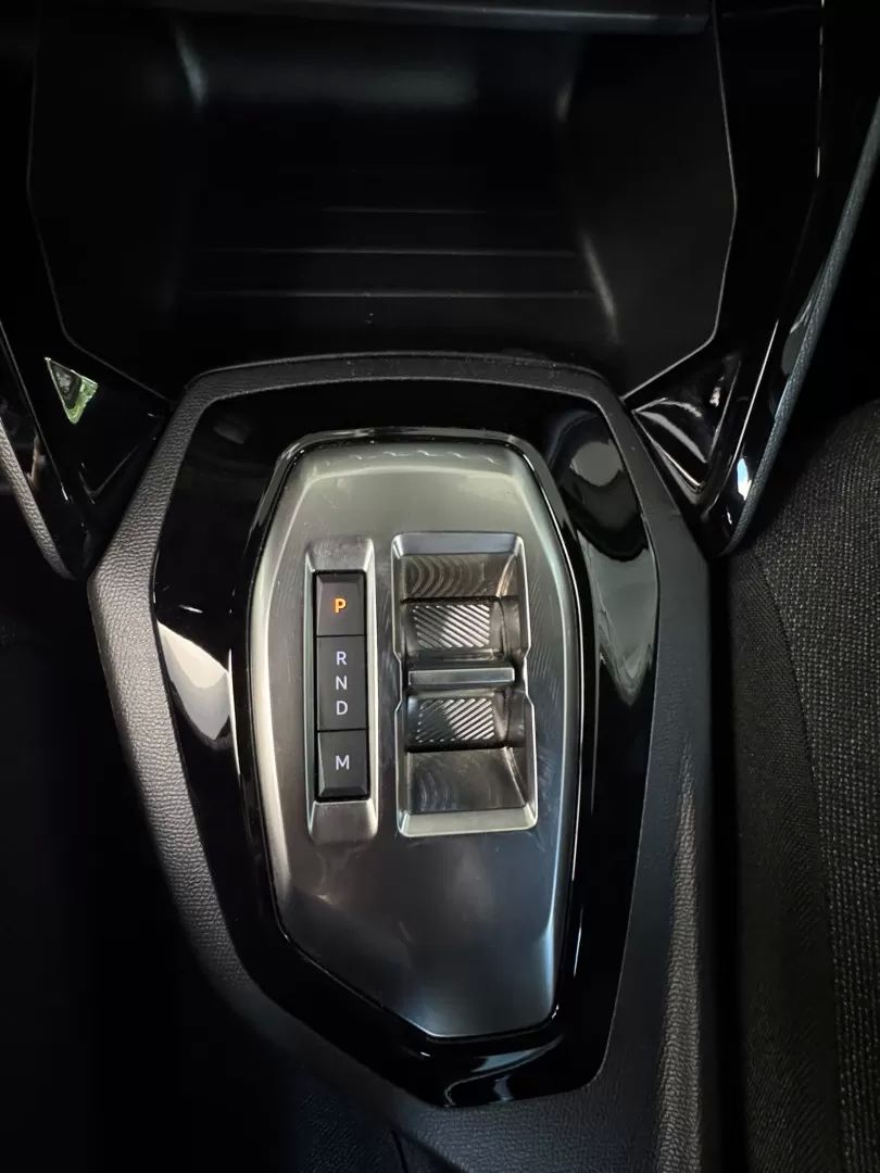 peugeot-2008-2025-gasolina-1199cc