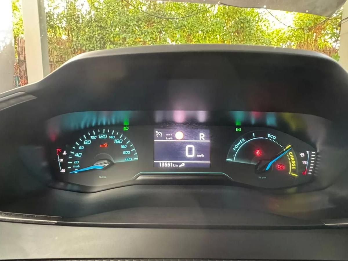 peugeot-2008-2025-gasolina-1199cc