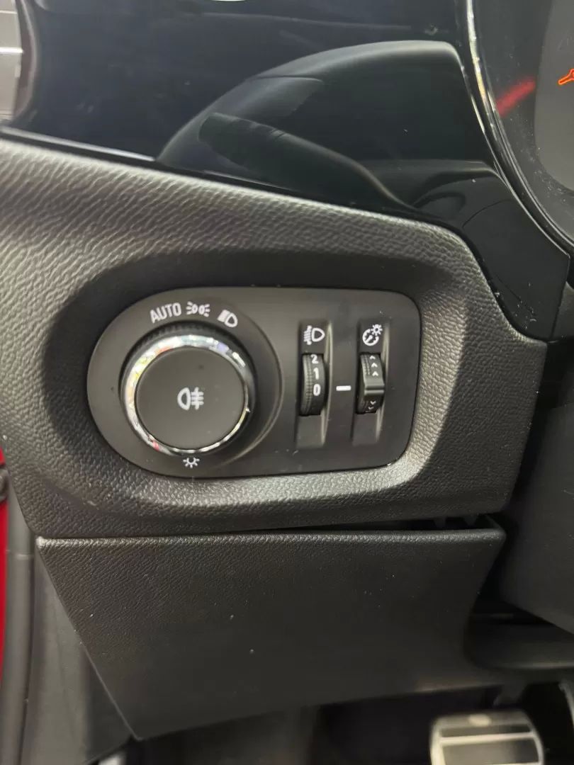 opel-corsa-2025-gasolina-1199cc