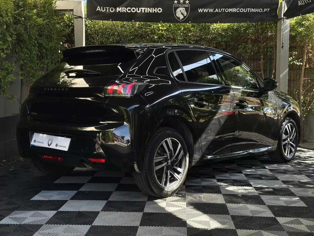 peugeot-208-2023-gasolina-1199cc
