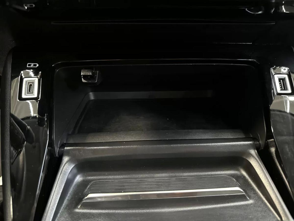 peugeot-208-2023-gasolina-1199cc