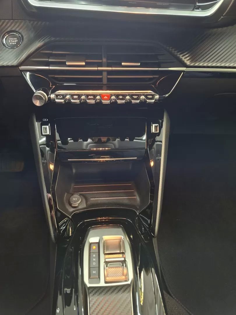 peugeot-208-2023-gasolina-1199cc