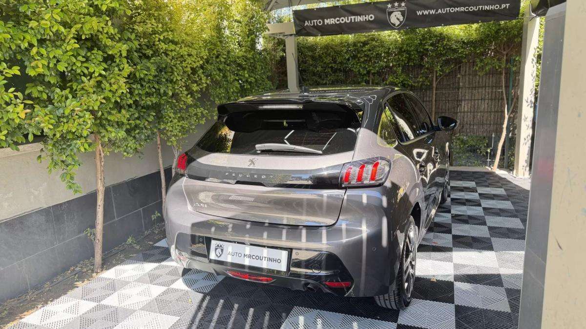 peugeot-208-2023-gasolina-1199cc