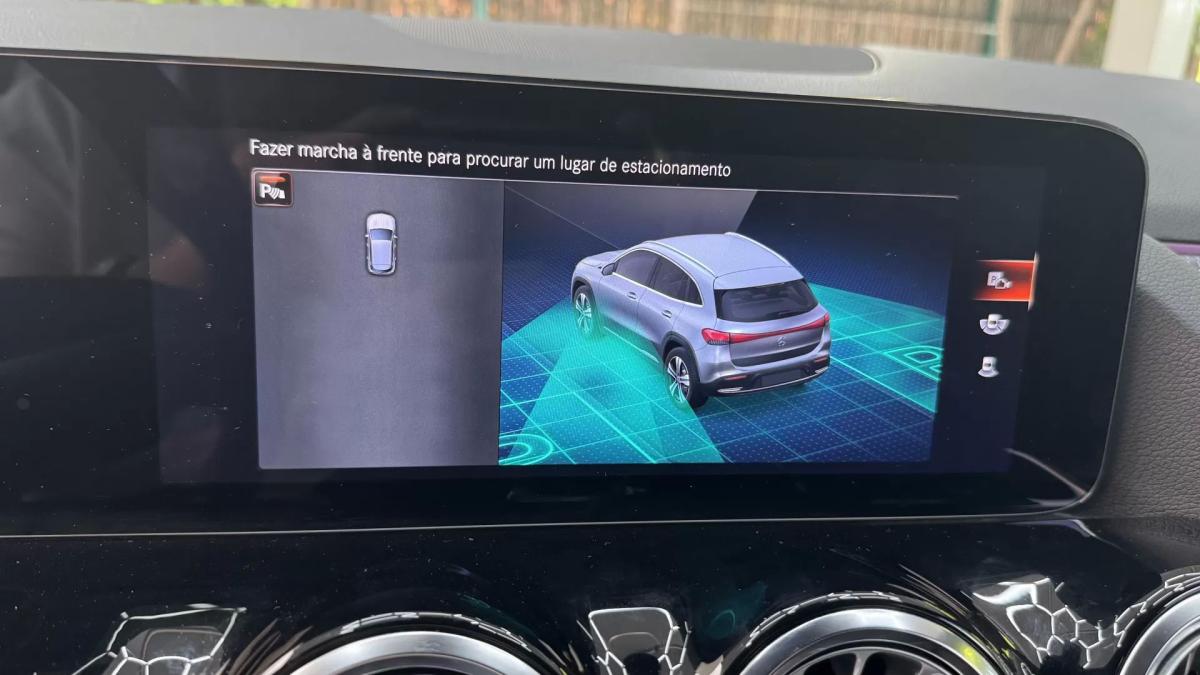 mercedes-benz-eqa-2022-eletrico-200cc