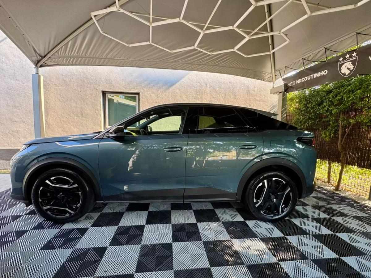 peugeot-e-3008-2025-eletrico-200cc