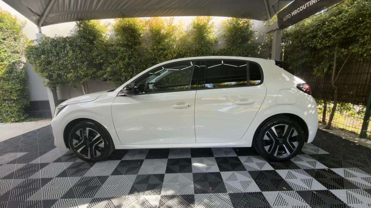 peugeot-208-2025-gasolina-1199cc