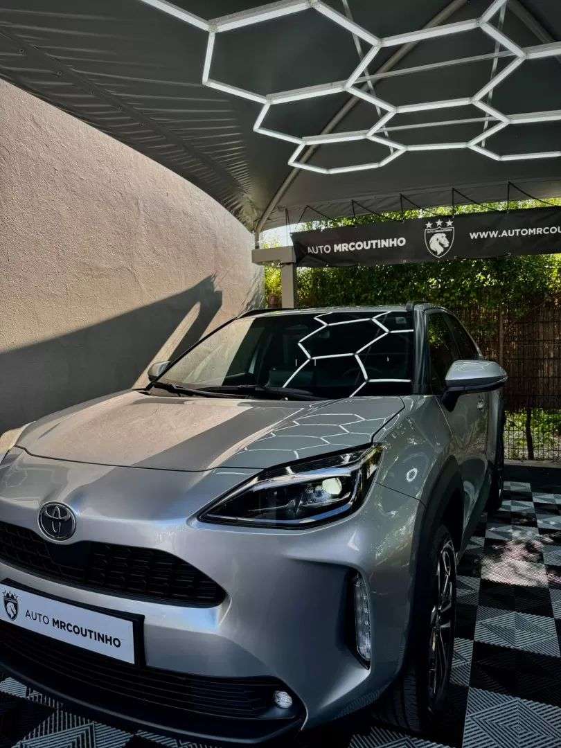 toyota-yaris-cross-2025-hibrido-a-gasolina-1490cc