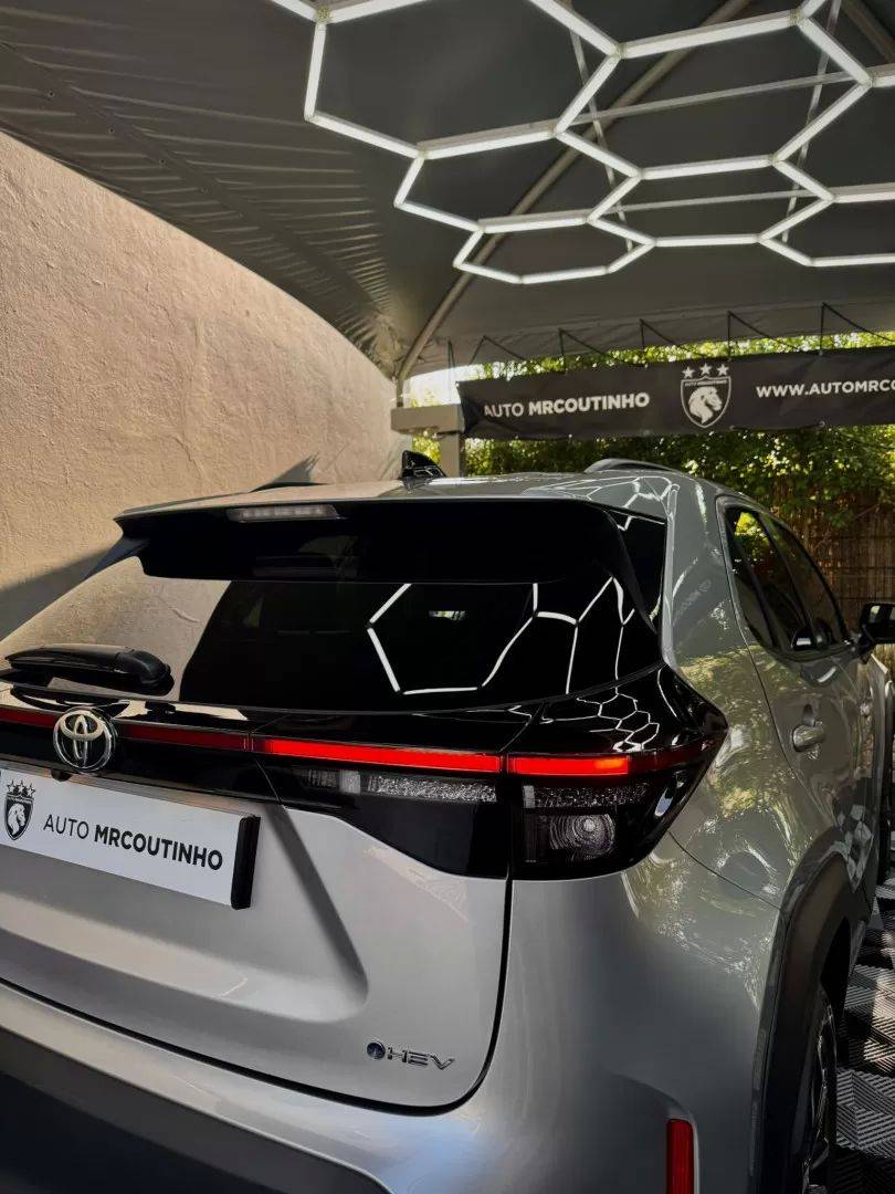 toyota-yaris-cross-2025-hibrido-a-gasolina-1490cc