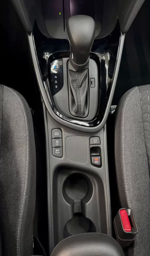 toyota-yaris-cross-2025-hibrido-a-gasolina-1490cc