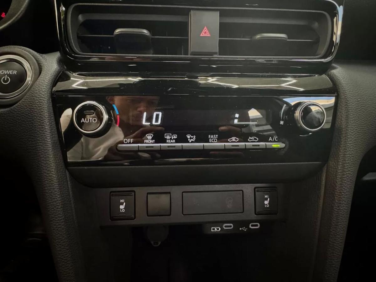 toyota-yaris-cross-2025-hibrido-a-gasolina-1490cc