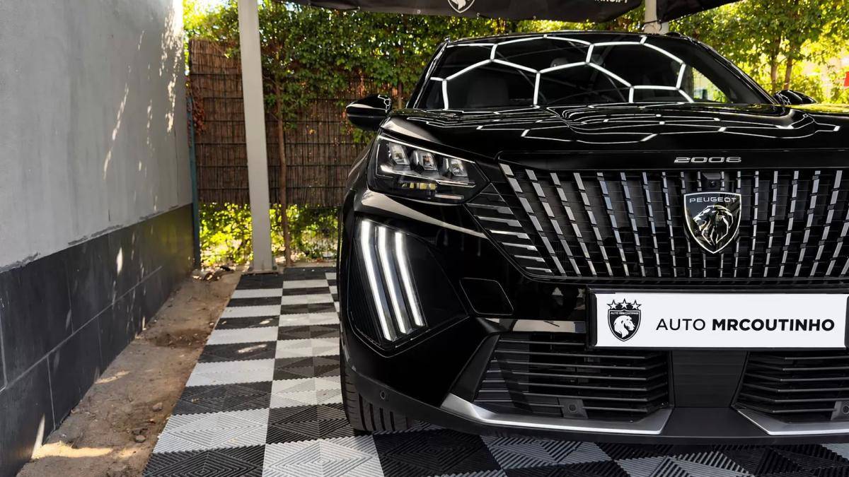 peugeot-e-2008-2025-eletrico-0cc