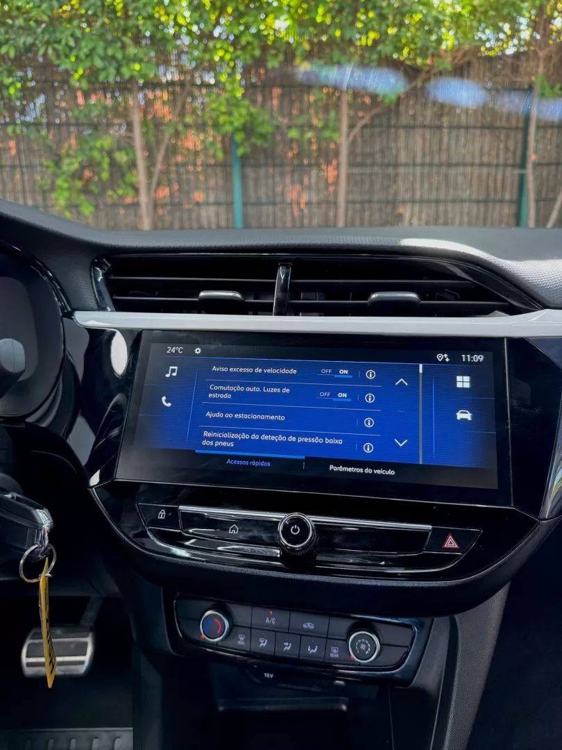 opel-corsa-2025-gasolina-1199cc