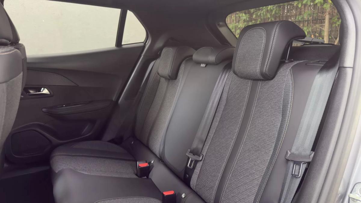 peugeot-2008-2024-gasolina-1199cc