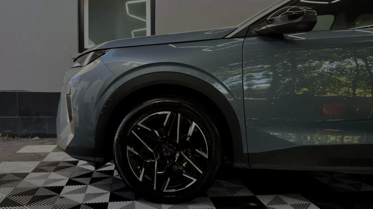 peugeot-3008-2025-hibrido-a-gasolina-1199cc