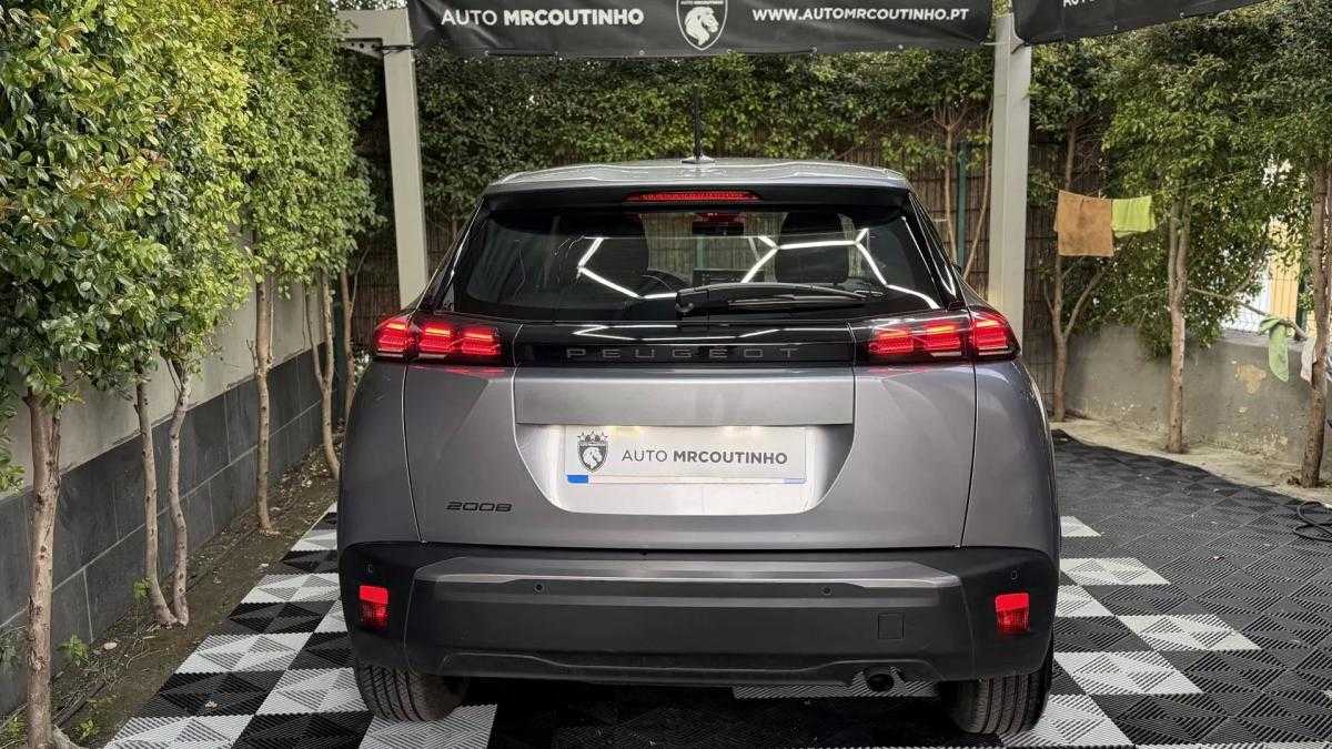 peugeot-2008-2025-gasolina-1199cc
