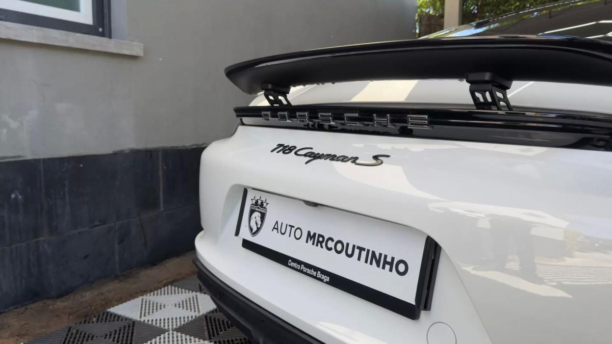 porsche-718-2018-gasolina-2497cc