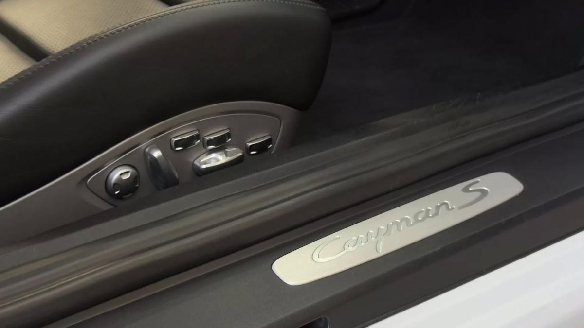 porsche-718-2018-gasolina-2497cc