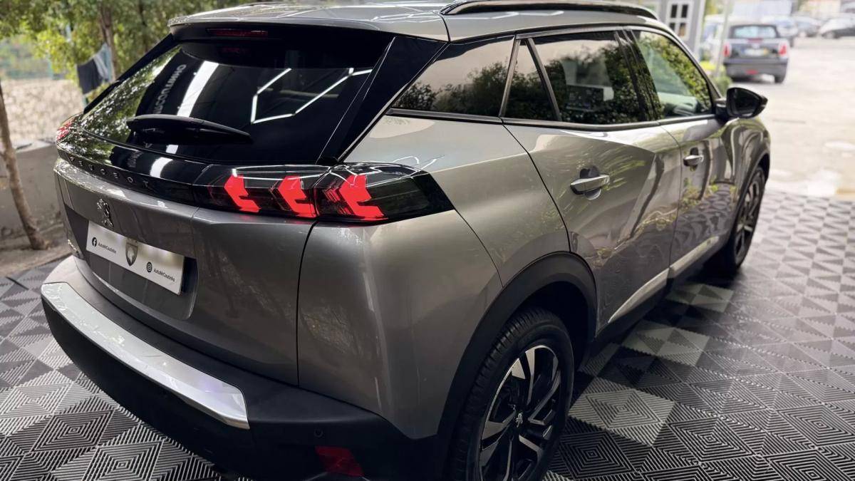 peugeot-2008-2022-gasolina-1199cc