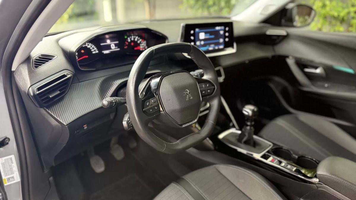 peugeot-2008-2022-gasolina-1199cc