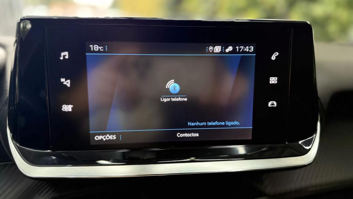 peugeot-2008-2022-gasolina-1199cc