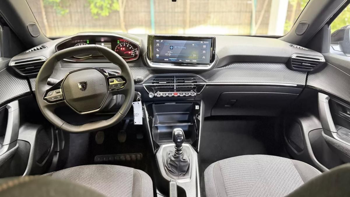 peugeot-2008-2025-gasolina-1199cc