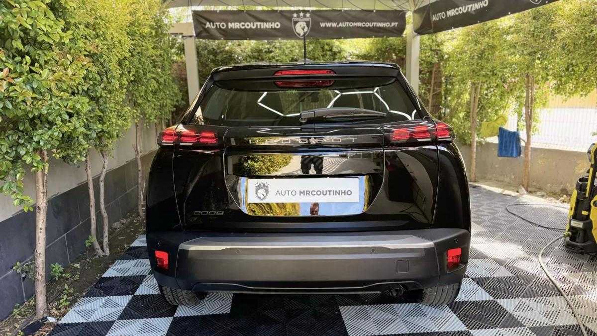 peugeot-2008-2025-gasolina-1199cc