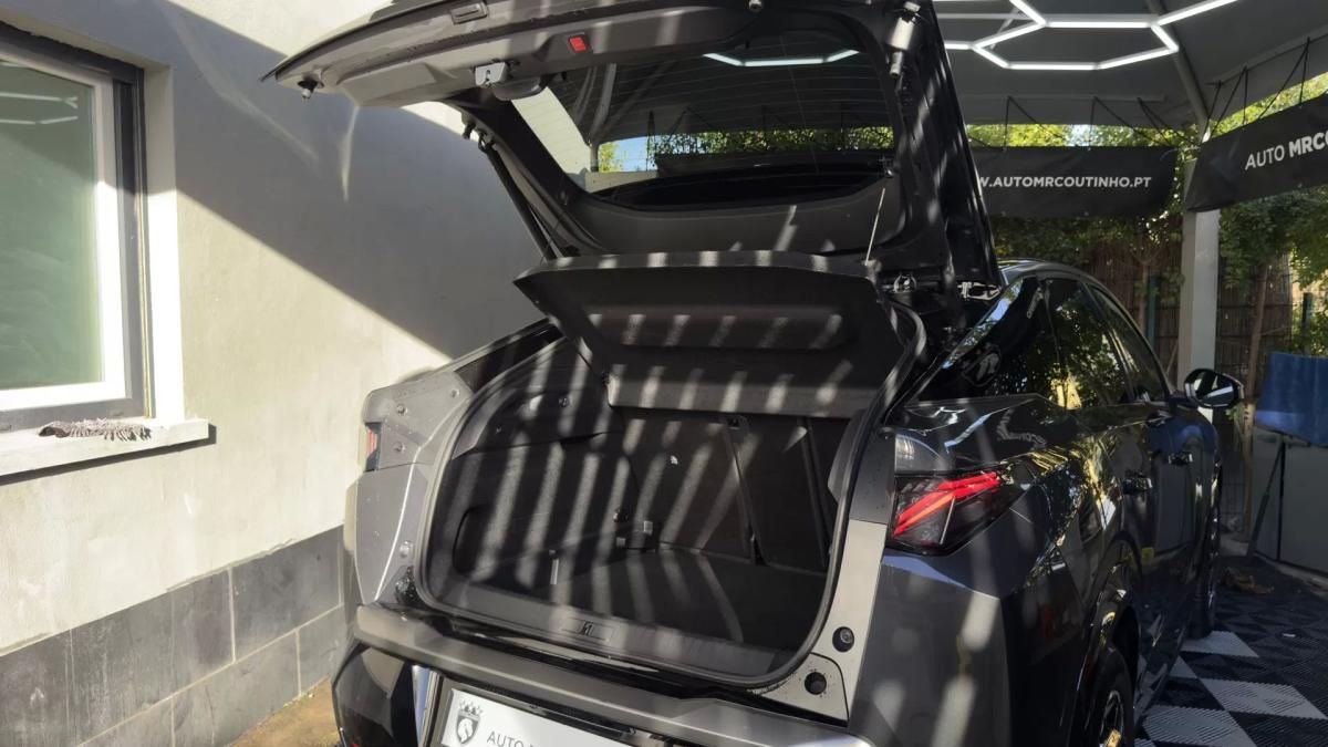 peugeot-e-3008-2025-eletrico-0cc