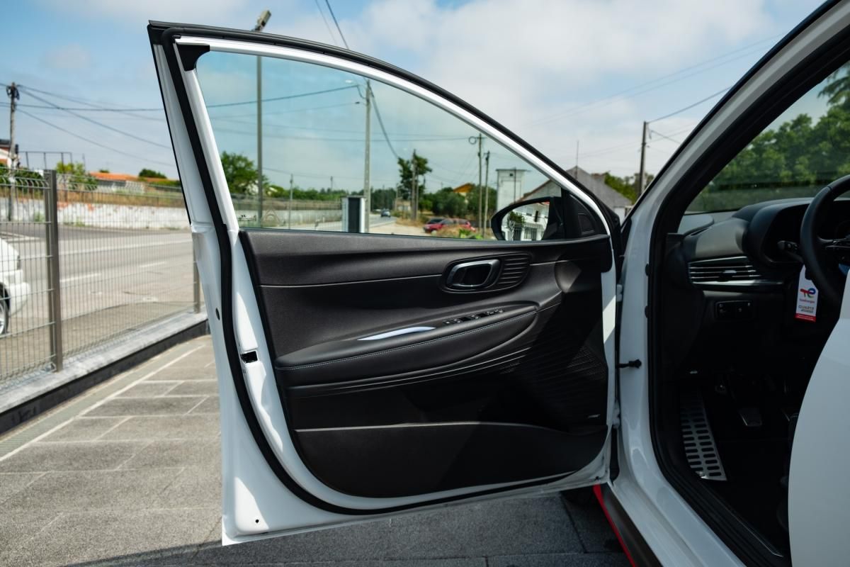 hyundai-i20-2023-gasolina-1598cc