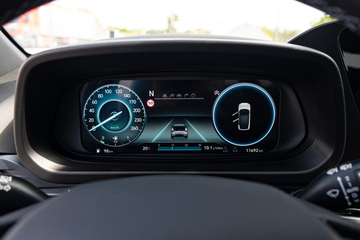 hyundai-i20-2023-gasolina-1598cc