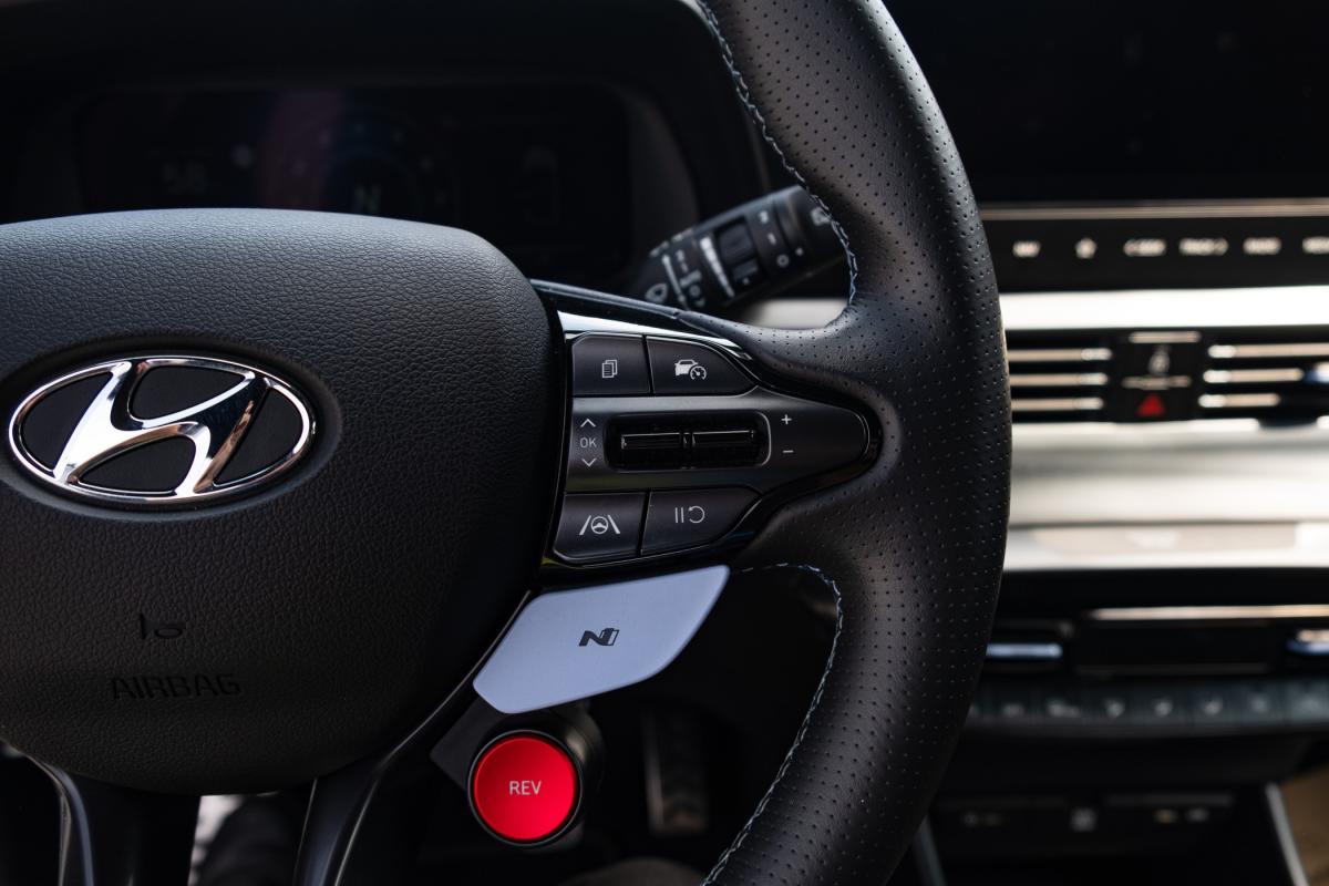hyundai-i20-2023-gasolina-1598cc