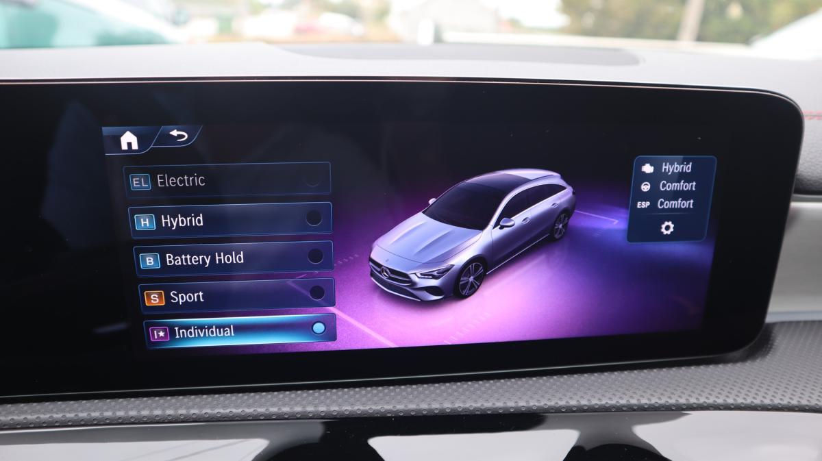 mercedes-benz-cla-2023-hibrido-a-gasolina-1332cc
