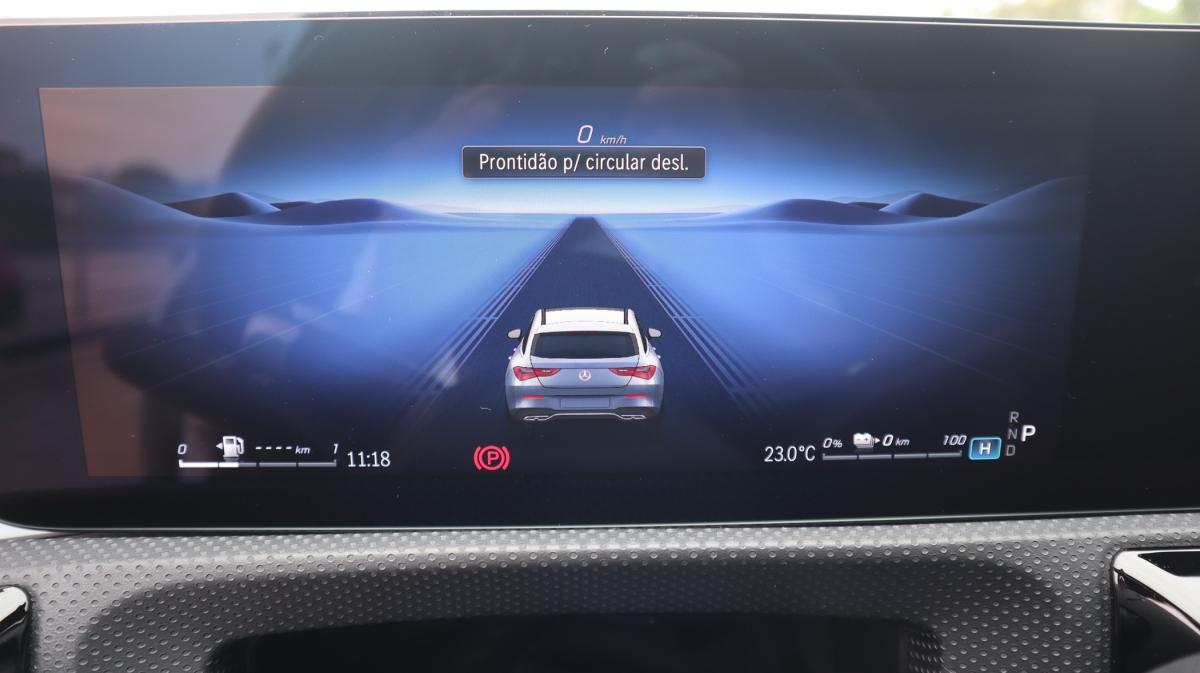 mercedes-benz-cla-2023-hibrido-a-gasolina-1332cc