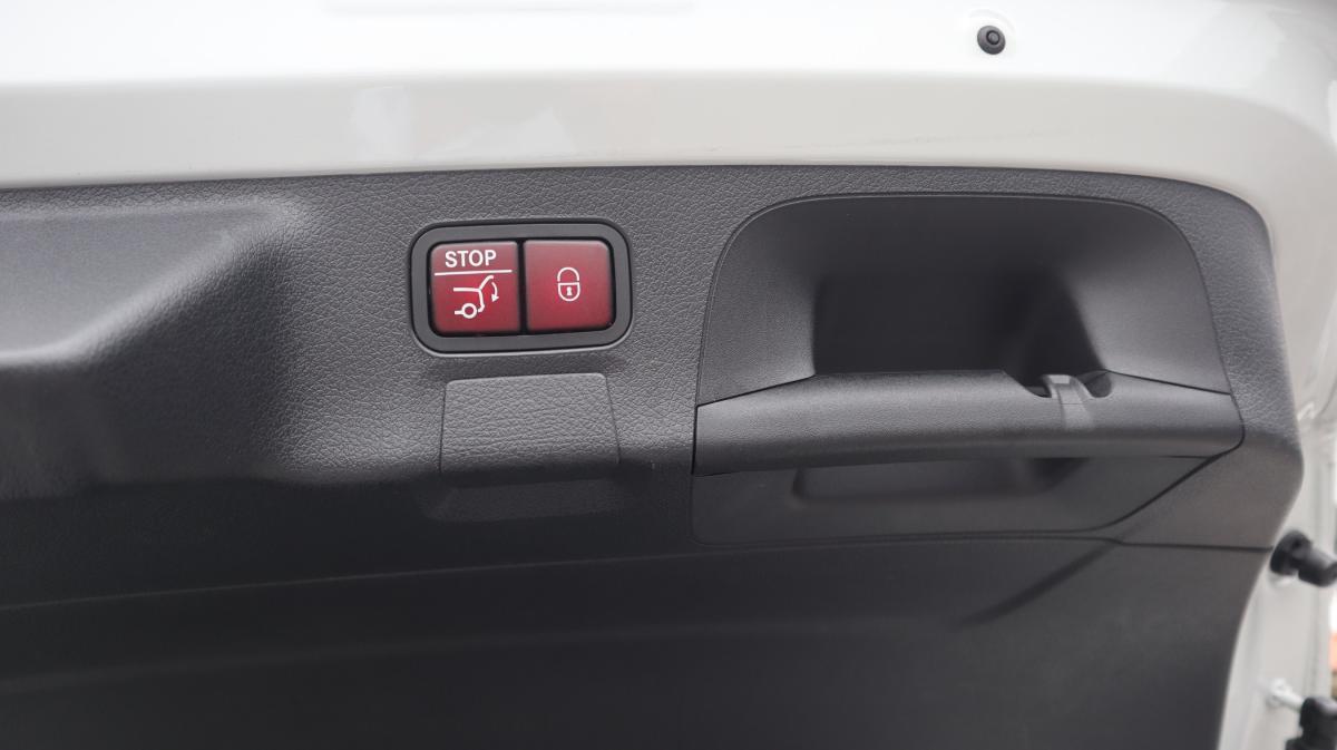 mercedes-benz-cla-2023-hibrido-a-gasolina-1332cc