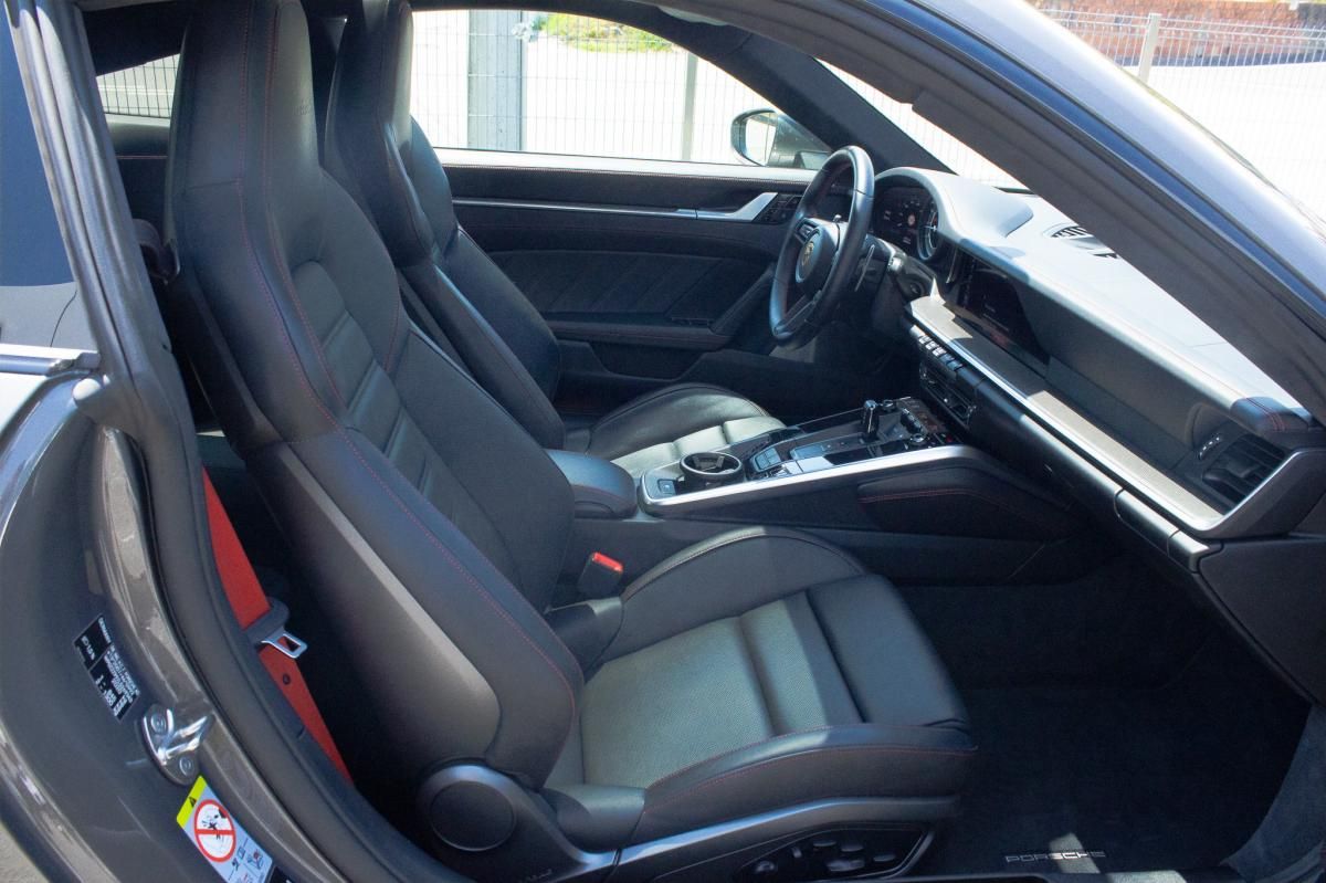 porsche-992-2020-gasolina-3745cc