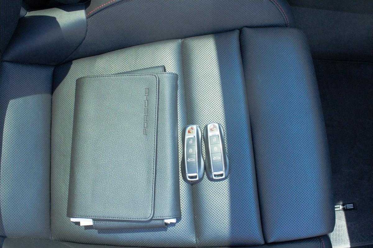 porsche-992-2020-gasolina-3745cc